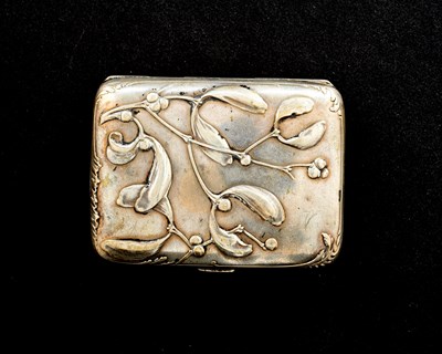 Lot 136 - An Art Nouveau silver cigarette case, Charles...