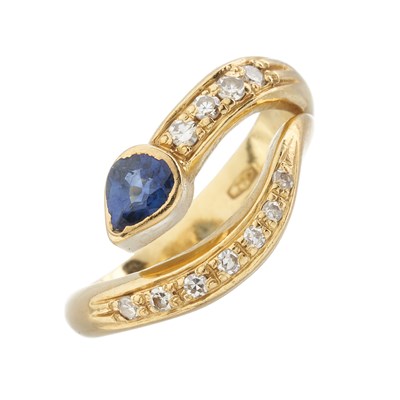 Lot 217 - An 18ct gold sapphire and diamond dress ring