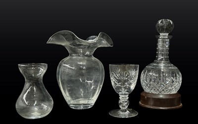 Lot 274 - Collection of glassware: a boxed Stuart...