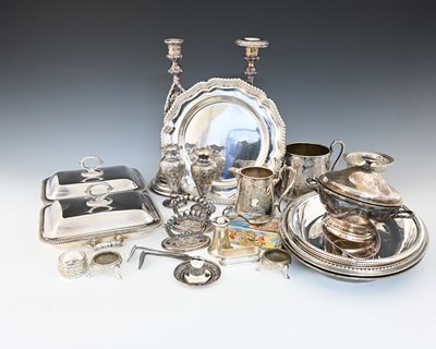 Lot 4 - A quantity of silver and plated wares, to...