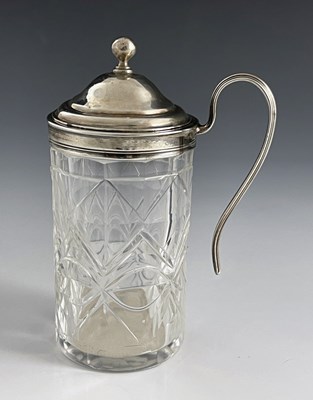 Lot 66 - A George III silver mounted cut glass mustard pot, Robert Hennell, London 1807