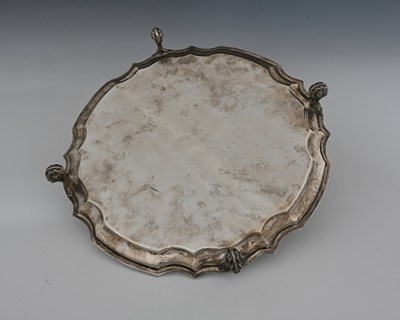 Lot 74 - An Elizabeth II silver salver, modelled after...