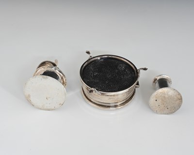 Lot 58 - An Elizabeth II silver dressing table...