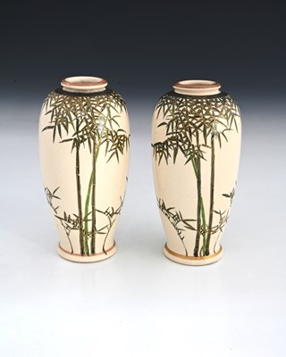 Lot 135 - A pair of Japanese Satsuma vases, Meiji period,...