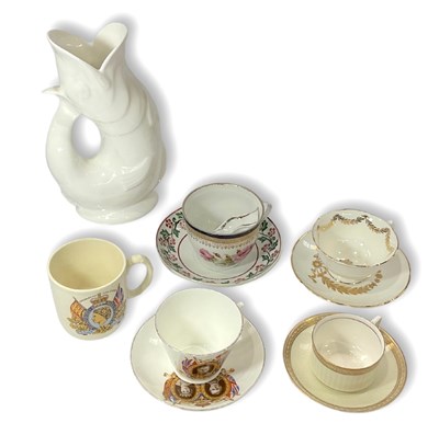 Lot 16 - A collection of ceramics including Royal...