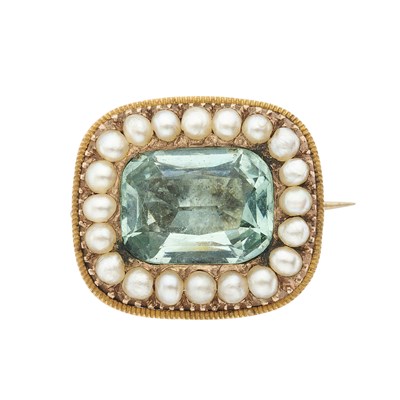 Lot 1 - A 19th century gold aquamarine and split pearl cluster brooch