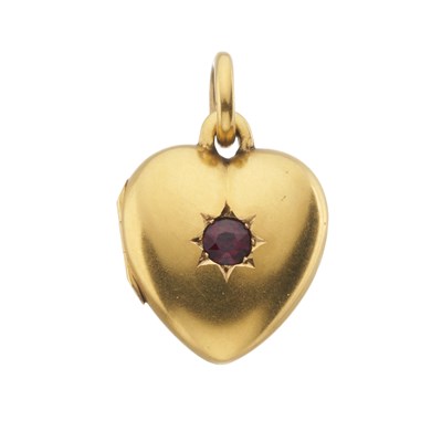 Lot 7 - A Victorian 15ct gold red garnet heart-shape locket pendant