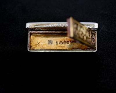 Lot 205 - A George IV silver gilt vinaigrette, of...