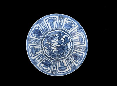 Lot 397 - A Chinese blue and white Kraak dish, the...