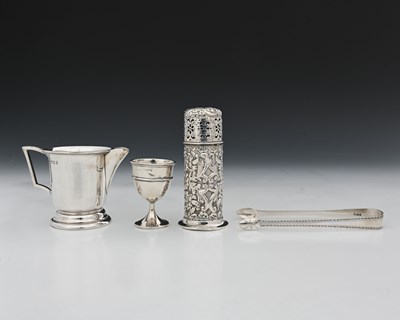 Lot 181 - A group of English hallmarked silver items, to...