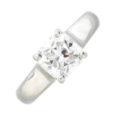 Lot 122 - Tiffany & Co., a platinum diamond single-stone ring