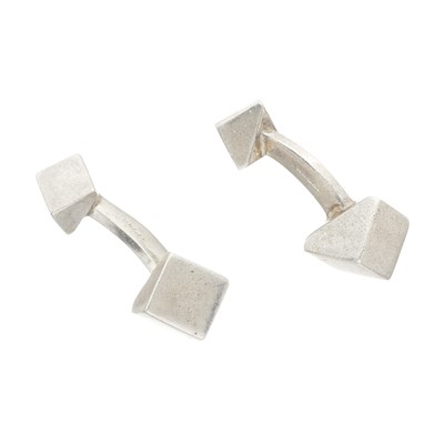 Lot 17 - Frank Gehry for Tiffany & Co., a vintage pair of silver Torque Cube cufflinks