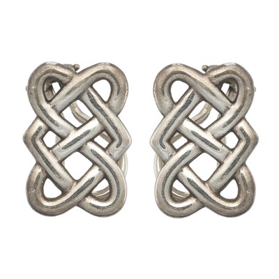 Lot 39 - Paloma Picasso for Tiffany & Co., a pair of silver Celtic Knot earrings