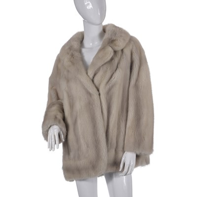 Lot 516 - An azurene mink fur jacket.