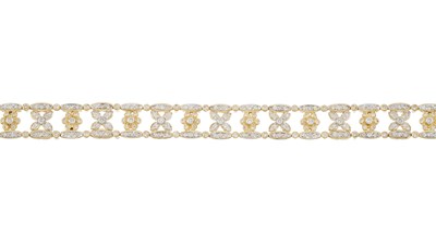 Lot 51 - An 18ct gold diamond floral bracelet