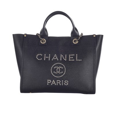 Lot 315 - Chanel, a Deauville handbag