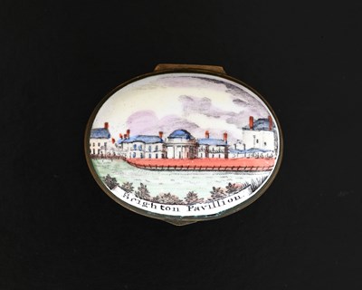 Lot 293 - A Bilston enamel patch box, circa 1790, oval...