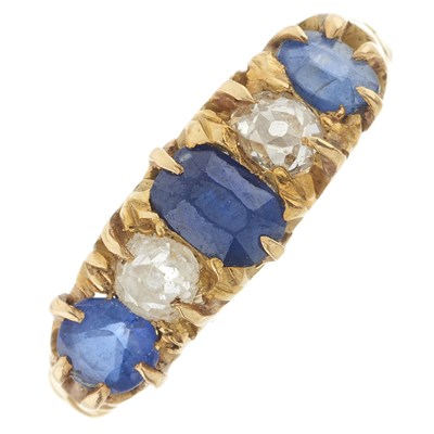 Lot 14 - A late Victorian 18ct gold sapphire and diamond five-stone ring