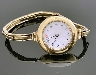 Lot 188 - A 9 carat gold ladies wristwatch, on plated...