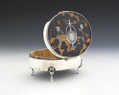 Lot 169 - An Edwardian silver and tortoiseshell...