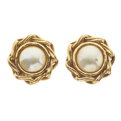 Lot 382 - Chanel, a pair of clip-on earrings.