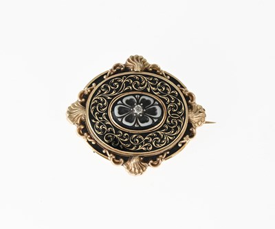 Lot 50 - A mid Victorian gold, diamond, agate and enamel mourning brooch