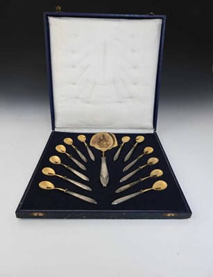 Lot 205 - A German Jugendstil cased dessert service,...