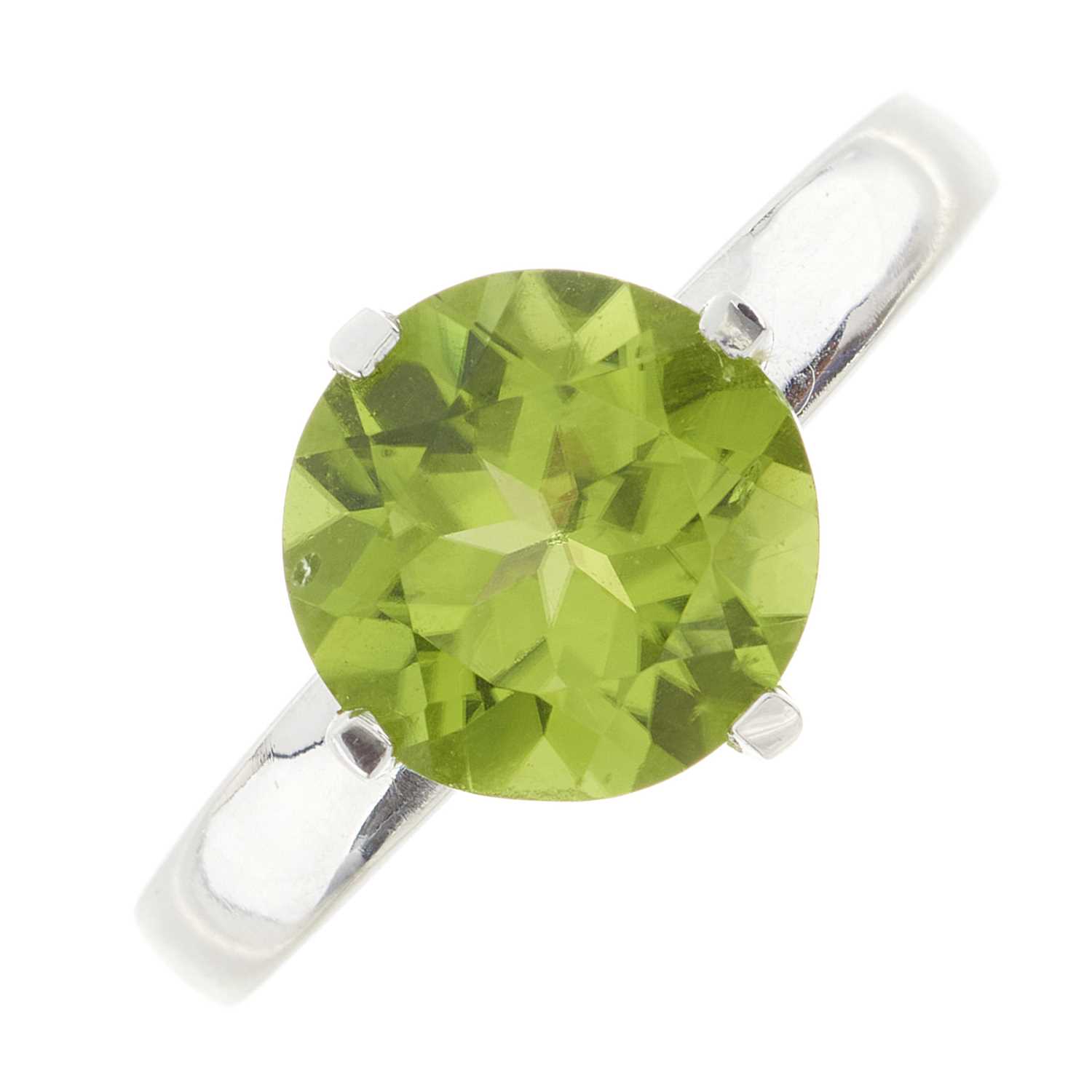 Lot 49 - An 18ct gold peridot single-stone ring