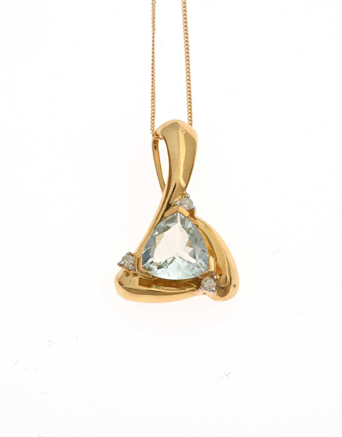 Lot 28 - An 18ct gold aquamarine and diamond pendant, with chain