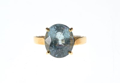 Lot 41 - An 18ct gold blue tourmaline single-stone ring