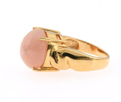 Lot 42 - An 18ct gold pink opal single-stone ring