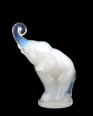 Lot 492 - Sabino, an Art Deco blue opalescent glass...