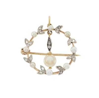 Lot 248 - An Edwardian gold diamond and pearl pendant brooch