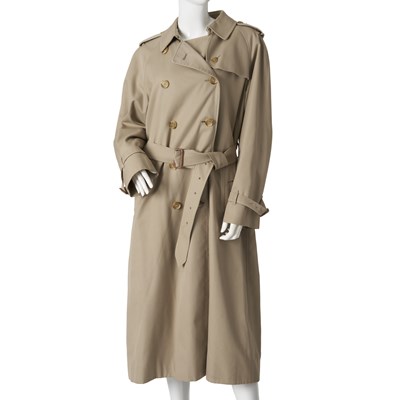 Lot 346 - Burberry, a ladies classic trench coat.