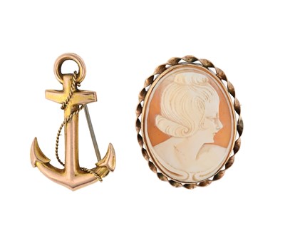 Lot 3 - A 9 carat gold anchor brooch, and a gold...