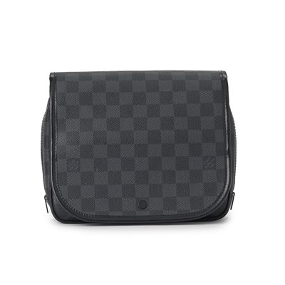 Lot 462 - Louis Vuitton, a damier graphite Hanging Toiletry Kit