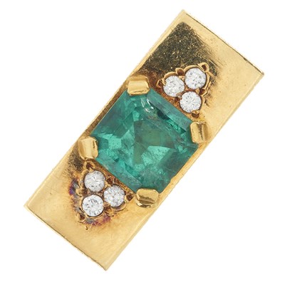 Lot 179 - A 1980s 18ct gold emerald and diamond dress ring