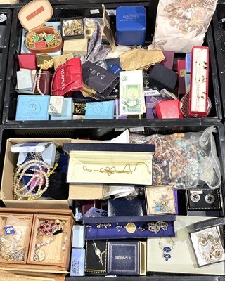 Lot 35 - A large box of assorted costume and gem-set jewellery