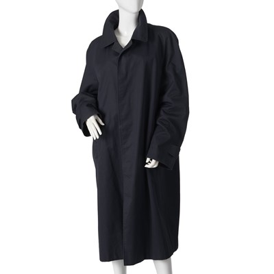 Lot 347 - Burberry, a men's navy blue trench coat.