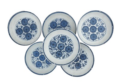 Lot 374 - A set of six Chinese blue and white dishes,...