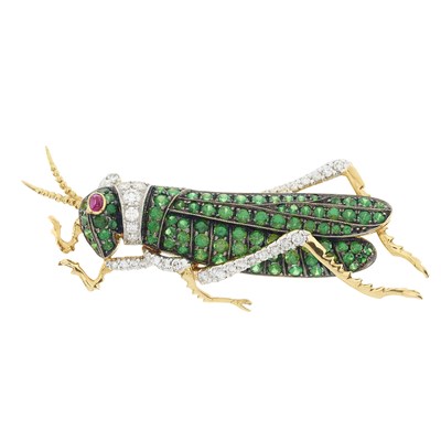 Lot 104 - Eli Frei, an 18ct gold green garnet, diamond and ruby grasshopper brooch