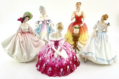 Lot 104 - A collection of Royal Doulton figurines, a...