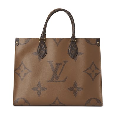 Lot 470 - Louis Vuitton, an Onthego MM handbag.