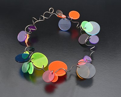 Lot 67 - Paul Derrez (attrib.), a silver and acrylic Confetti necklace