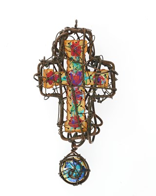 Lot 59 - Michael Becker (attrib.), a wirework cross pendant