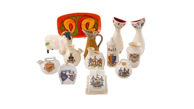 Lot 95 - Small collection of crested ware together with...