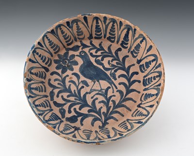 Lot 531 - A large Spanish Fajalauza art pottery bowl,...