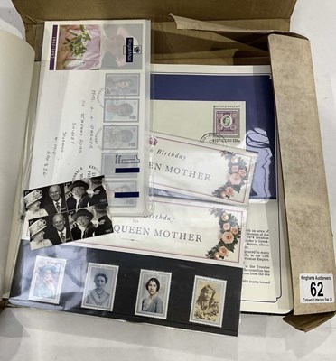 Lot 62 - A complete Queen Elizabeth II Silver Jubilee...