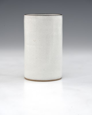 Lot 651 - Dame Lucie Rie (1902-1995), a studio pottery...