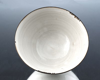 Lot 647 - Dame Lucie Rie (1902-1995), a studio pottery...